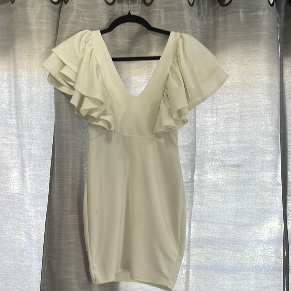 Elegant Cream Ruffle Sleeve Dress